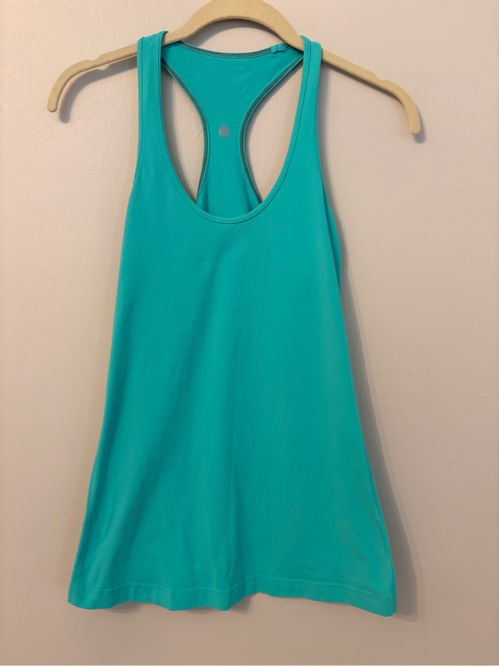 Lululemon Athletica Cool Racerback Womens Tank Top Size 4 Teal